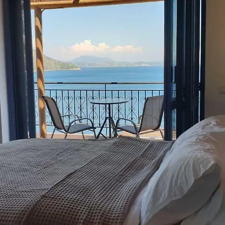 Sunny Villa Evgiros